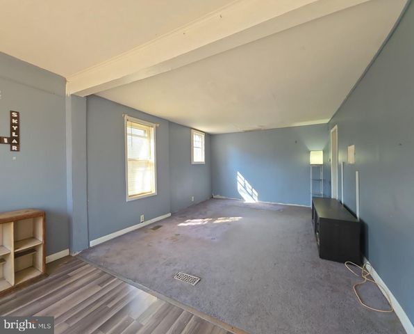 44 HIGHLAND AVE, Clementon, NJ 08021