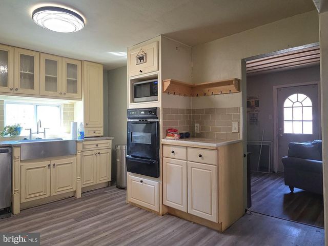 44 HIGHLAND AVE, Clementon, NJ 08021