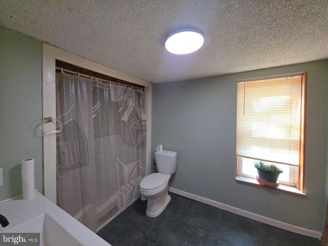 44 HIGHLAND AVE, Clementon, NJ 08021