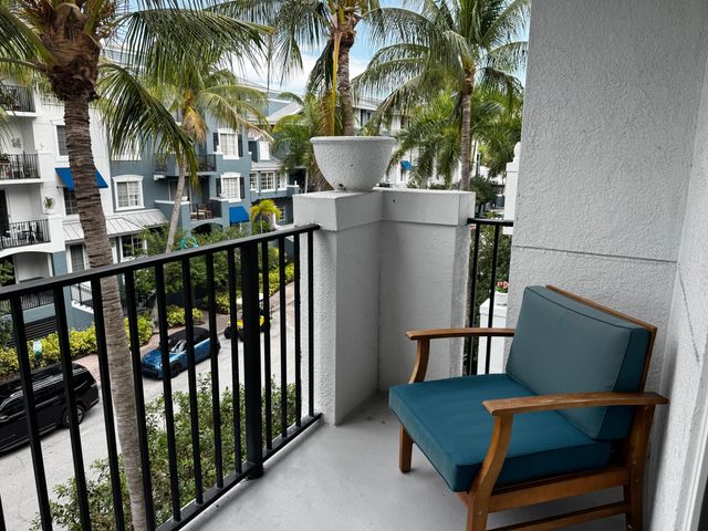 250 NE 3rd Avenue 1-416, Delray Beach, FL 33444