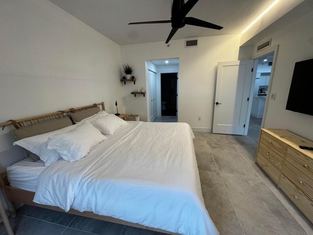 250 NE 3rd Avenue 1-416, Delray Beach, FL 33444