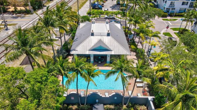 250 NE 3rd Avenue 1-416, Delray Beach, FL 33444