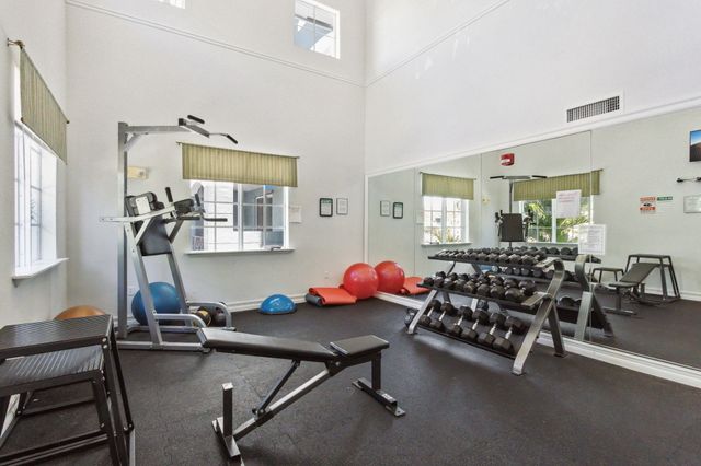 250 NE 3rd Avenue 1-416, Delray Beach, FL 33444