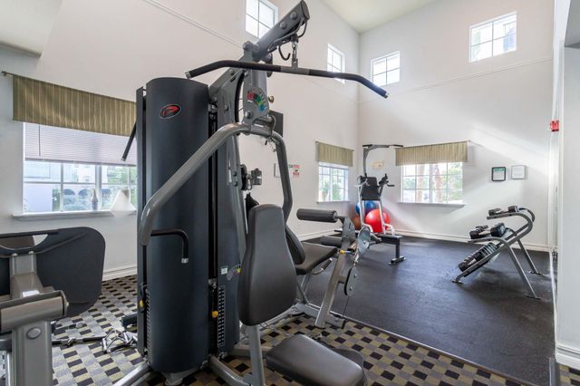 250 NE 3rd Avenue 1-416, Delray Beach, FL 33444