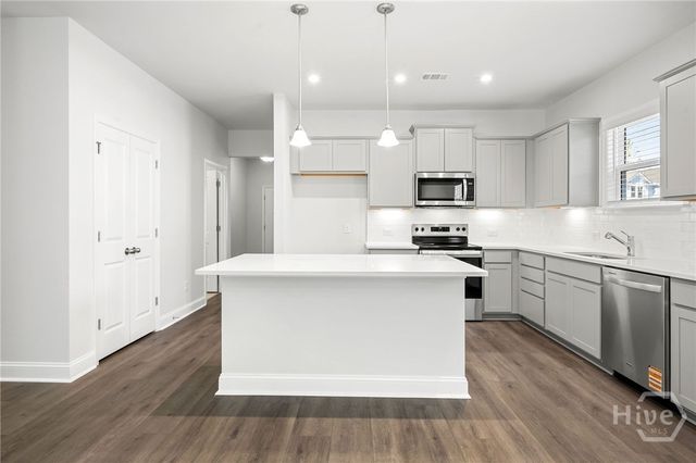 378 Monterey Loop, Richmond Hill, GA 31324