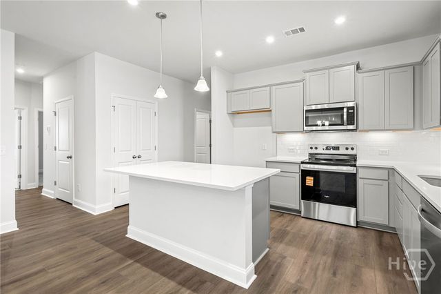 378 Monterey Loop, Richmond Hill, GA 31324