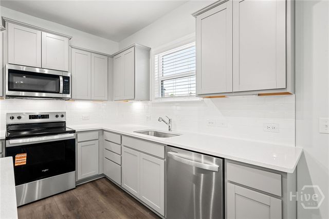 378 Monterey Loop, Richmond Hill, GA 31324