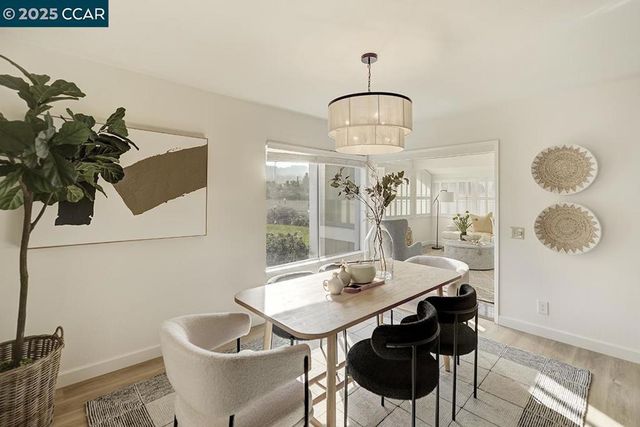 975 Terra California Dr 1, Walnut Creek, CA 94595