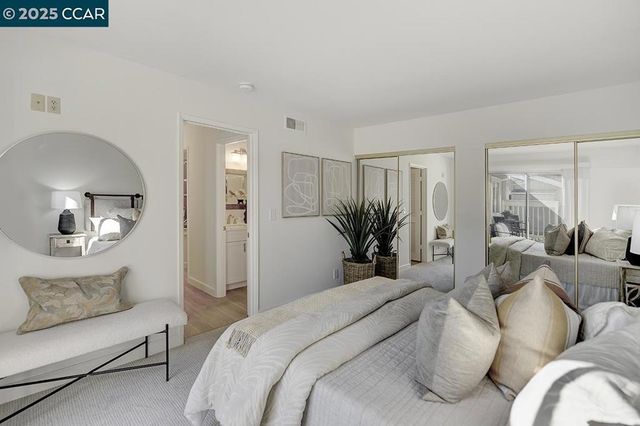 975 Terra California Dr 1, Walnut Creek, CA 94595