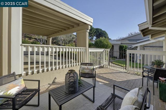 975 Terra California Dr 1, Walnut Creek, CA 94595