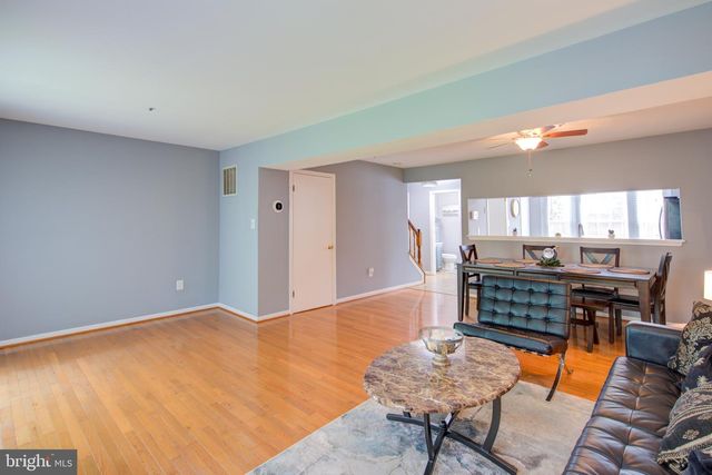 8534 RITCHBORO RD, District Heights, MD 20747