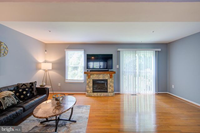 8534 RITCHBORO RD, District Heights, MD 20747