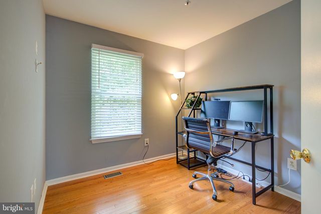 8534 RITCHBORO RD, District Heights, MD 20747