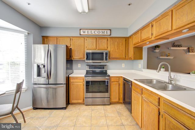 8534 RITCHBORO RD, District Heights, MD 20747
