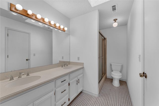 1506 E Cortland Street, Fayetteville, AR 72703