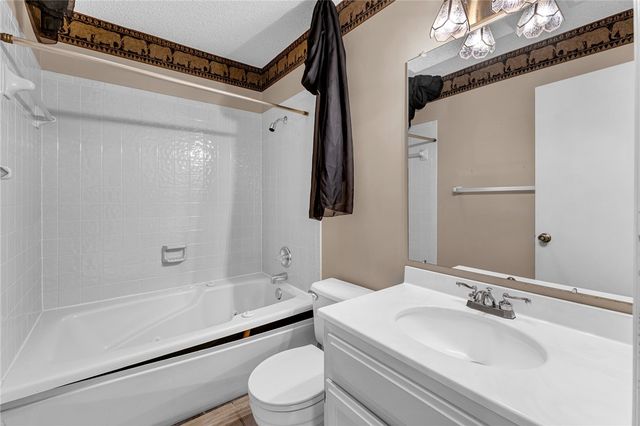 1506 E Cortland Street, Fayetteville, AR 72703