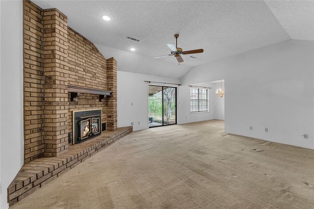 1506 E Cortland Street, Fayetteville, AR 72703