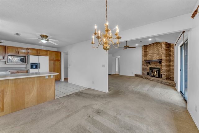 1506 E Cortland Street, Fayetteville, AR 72703