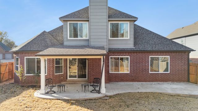 4213 S Redwood Avenue, Broken Arrow, OK 74011