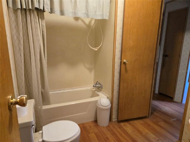 733 1ST STREET, Polk City, FL 33868