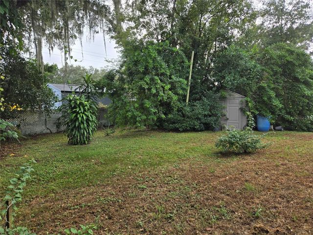 733 1ST STREET, Polk City, FL 33868