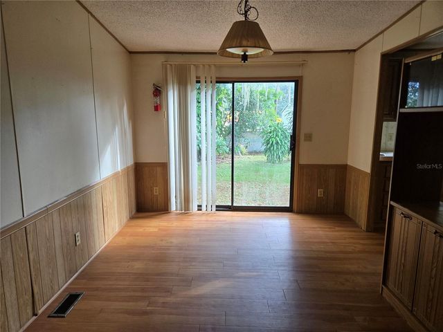 733 1ST STREET, Polk City, FL 33868