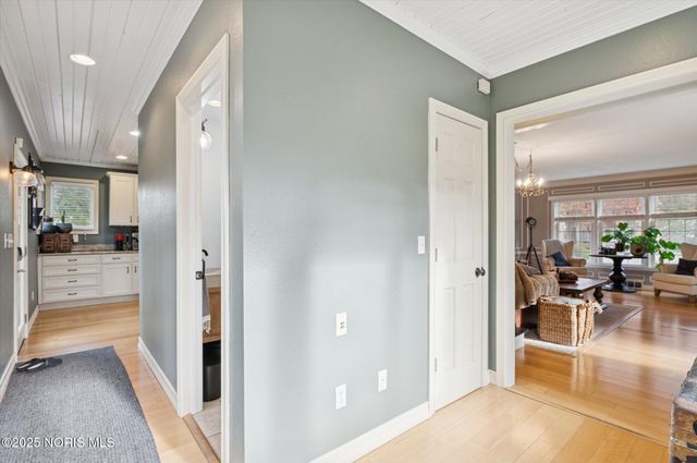 2276 Burroughs Drive, Toledo, OH 43614