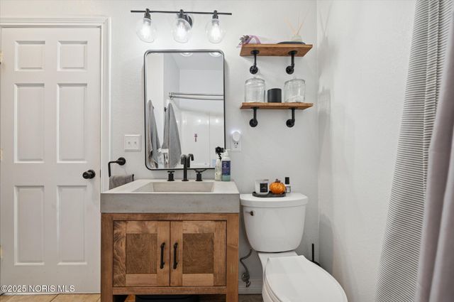 2276 Burroughs Drive, Toledo, OH 43614