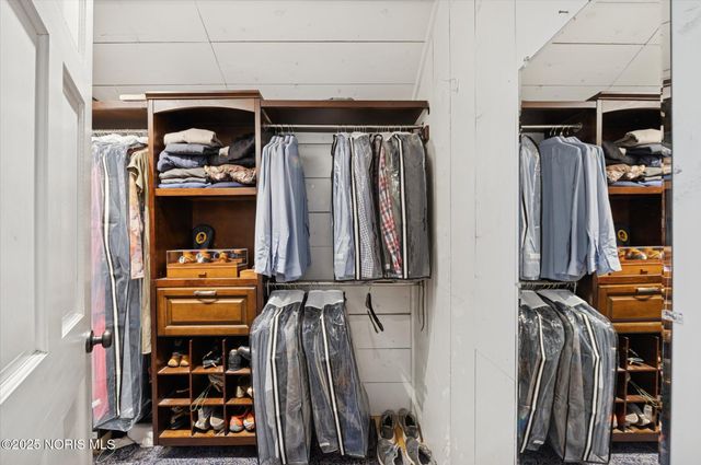 2276 Burroughs Drive, Toledo, OH 43614