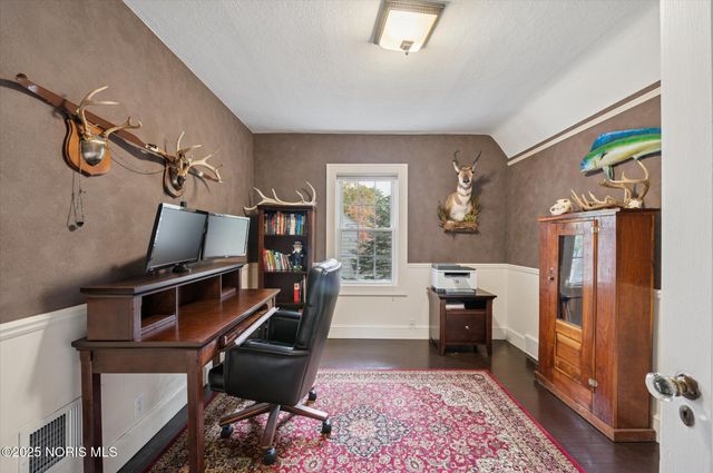 2276 Burroughs Drive, Toledo, OH 43614