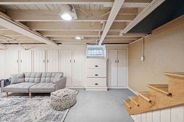 2276 Burroughs Drive, Toledo, OH 43614