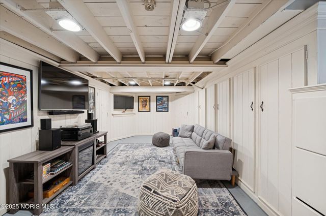 2276 Burroughs Drive, Toledo, OH 43614