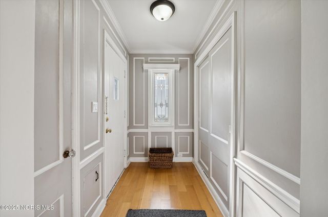 2276 Burroughs Drive, Toledo, OH 43614