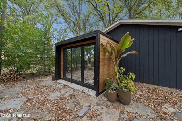 2276 Burroughs Drive, Toledo, OH 43614