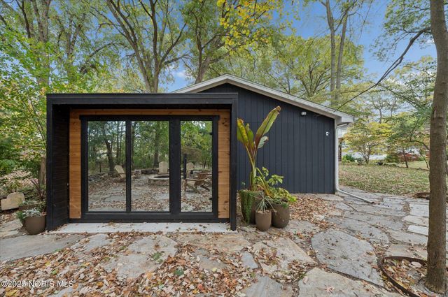 2276 Burroughs Drive, Toledo, OH 43614