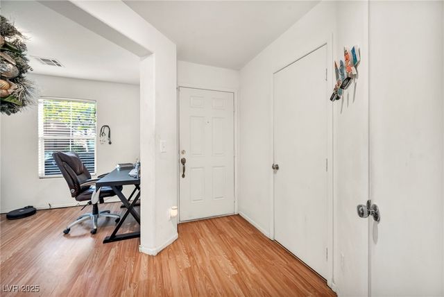 726 IRON BRIDGE Street, Las Vegas, NV 89178