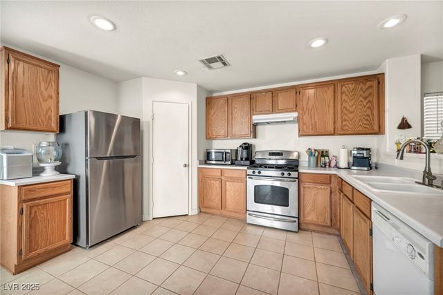 726 IRON BRIDGE Street, Las Vegas, NV 89178