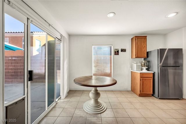 726 IRON BRIDGE Street, Las Vegas, NV 89178