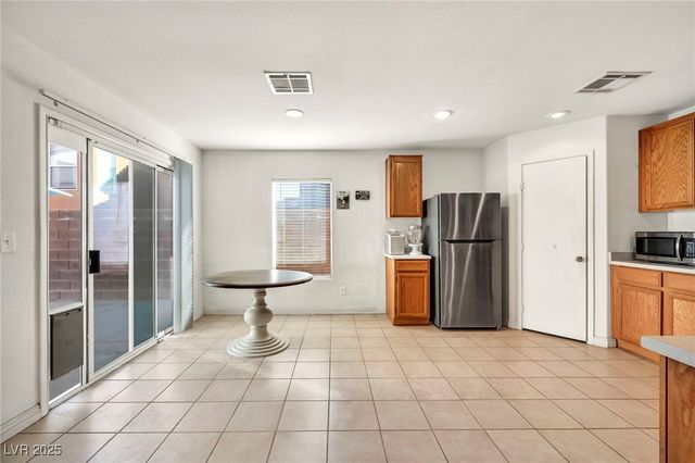 726 IRON BRIDGE Street, Las Vegas, NV 89178