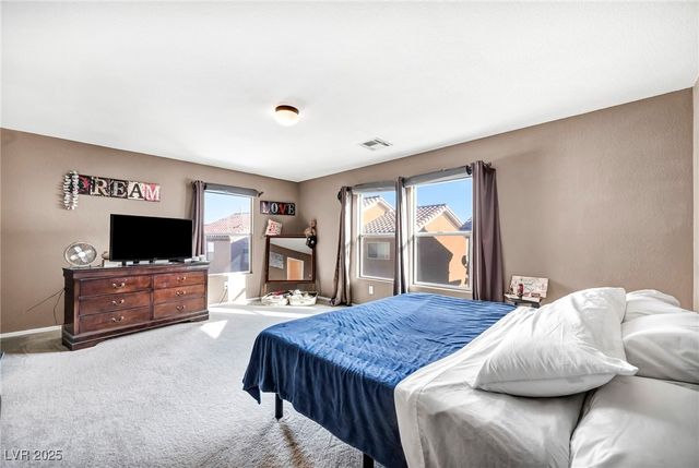 726 IRON BRIDGE Street, Las Vegas, NV 89178