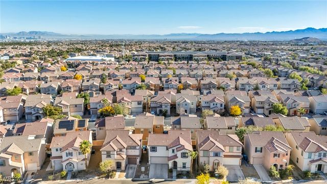 726 IRON BRIDGE Street, Las Vegas, NV 89178