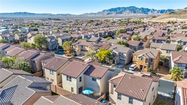 726 IRON BRIDGE Street, Las Vegas, NV 89178