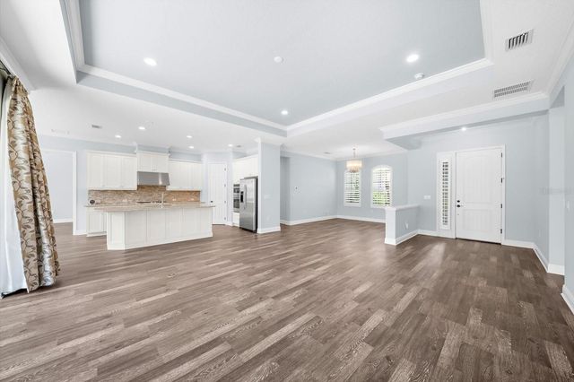 8256 LARKSPUR CIRCLE, Sarasota, FL 34241