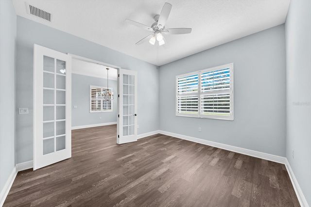 8256 LARKSPUR CIRCLE, Sarasota, FL 34241