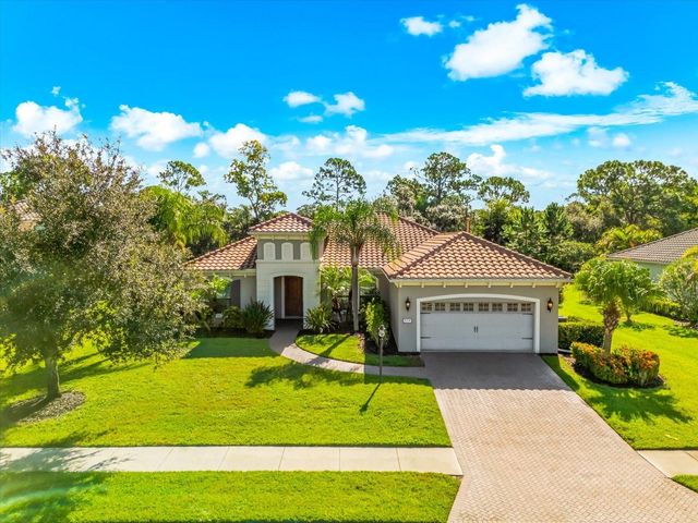 8256 LARKSPUR CIRCLE, Sarasota, FL 34241