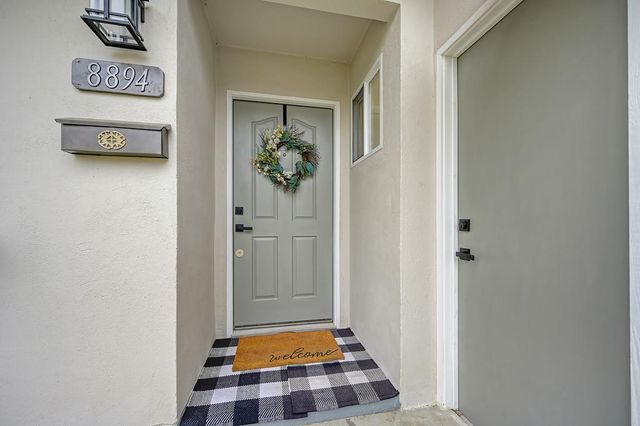 8894 Sharkey Ave, Elk Grove, CA 95624