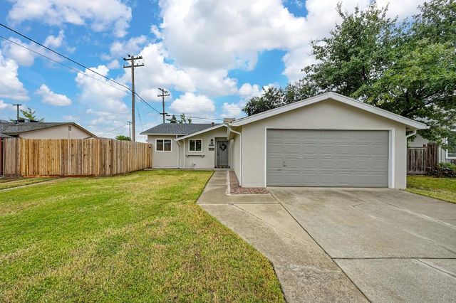 8894 Sharkey Ave, Elk Grove, CA 95624
