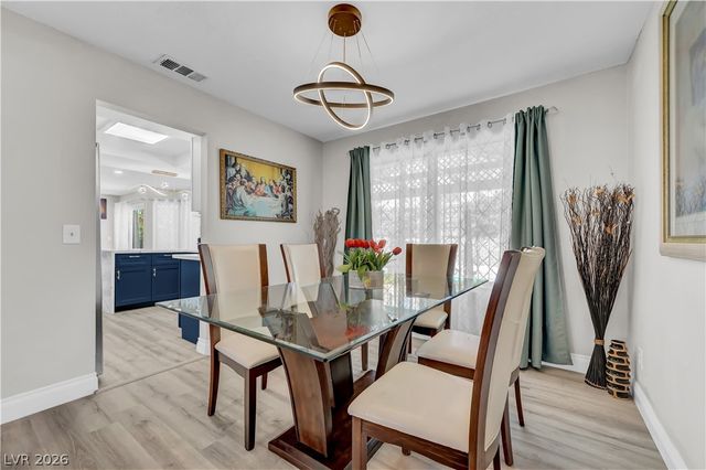 2913 Whispering Wind Drive, Las Vegas, NV 89117