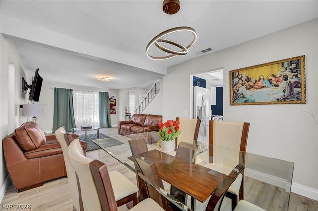 2913 Whispering Wind Drive, Las Vegas, NV 89117