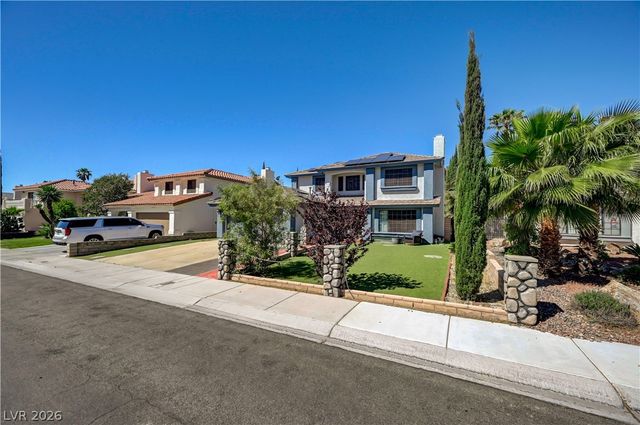 2913 Whispering Wind Drive, Las Vegas, NV 89117